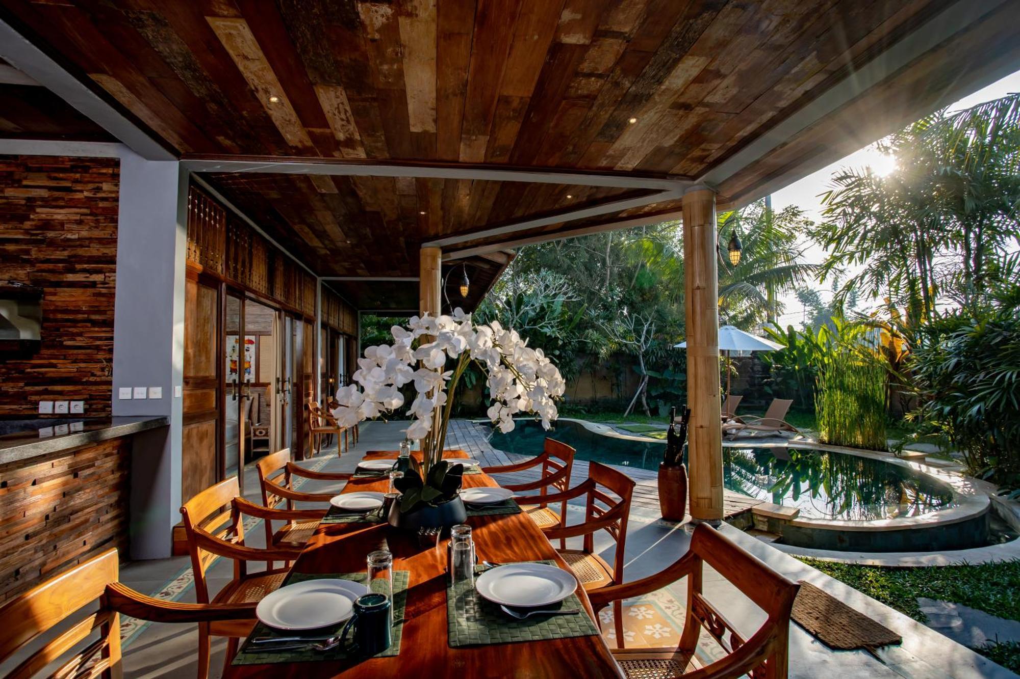 Arya Arkananta Resort & Spa ウブド エクステリア 写真